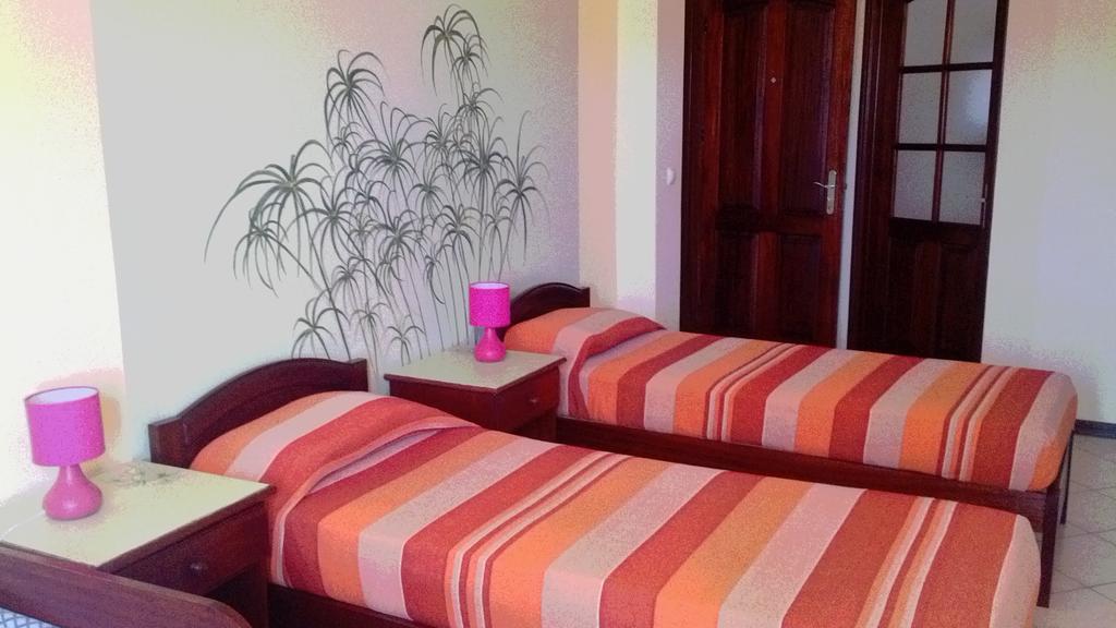 Casa Comba Bed & Breakfast Миндело Стая снимка