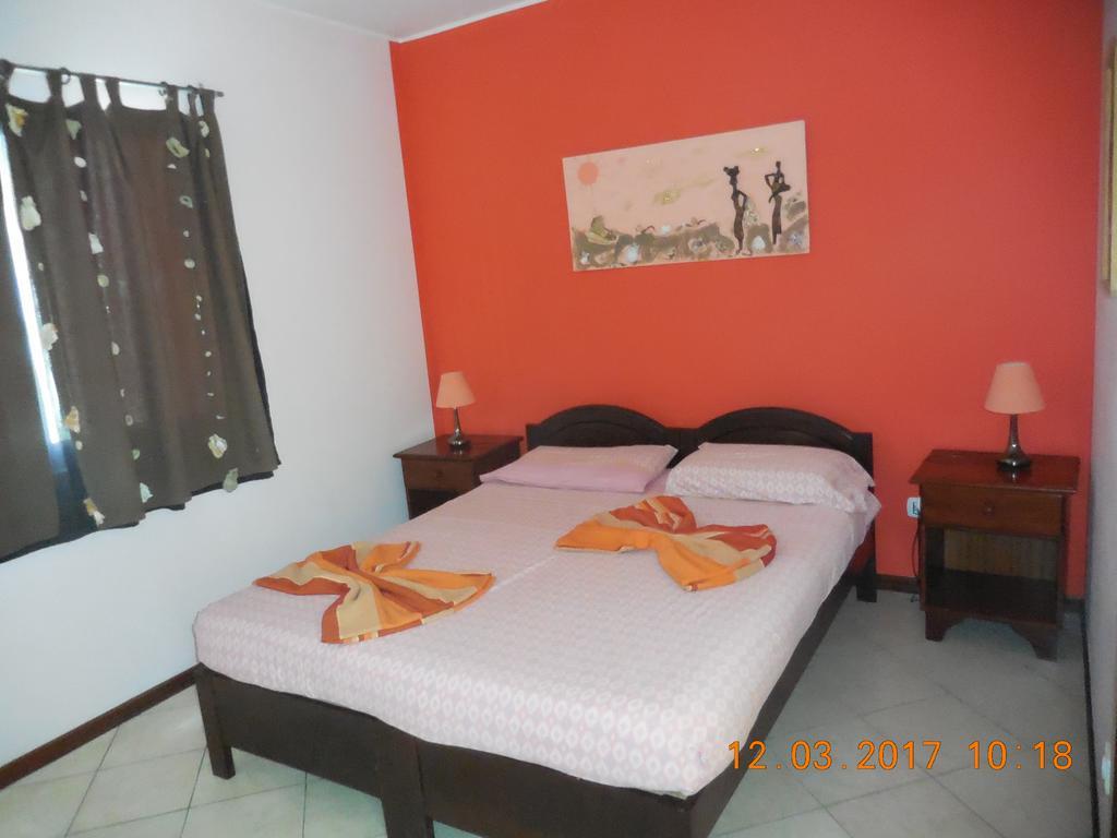 Casa Comba Bed & Breakfast Миндело Екстериор снимка
