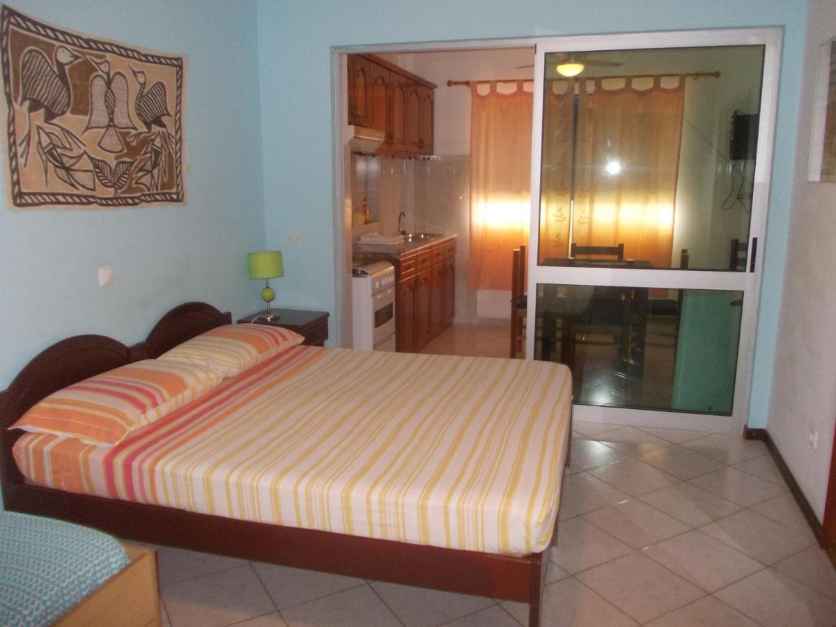 Casa Comba Bed & Breakfast Миндело Екстериор снимка